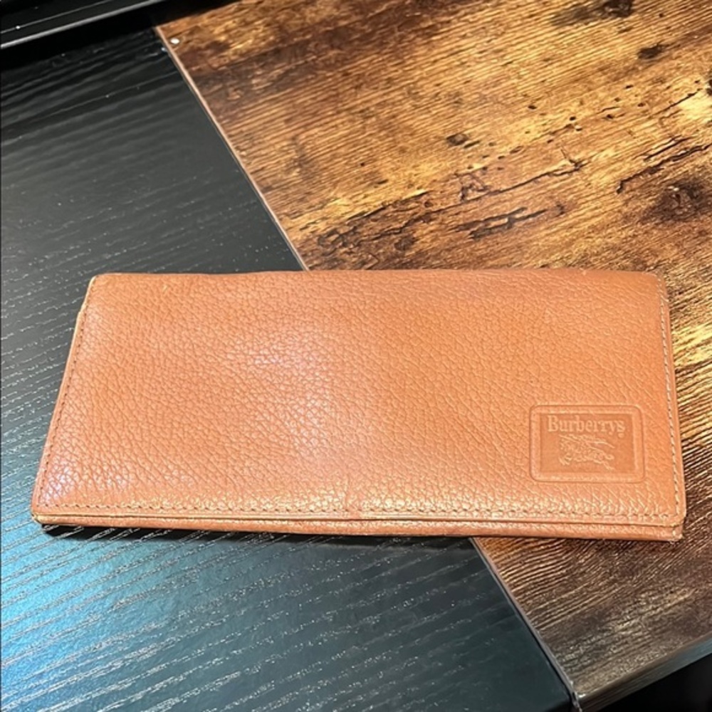 Burberry Bifold Leather Long Wallet Flap Logo Embossed Nova Check Clasp Brown M